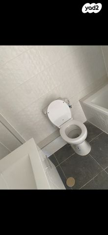 דירה, האחים 24, נווה שמיר רמת בית שמש ה-1, בית שמש