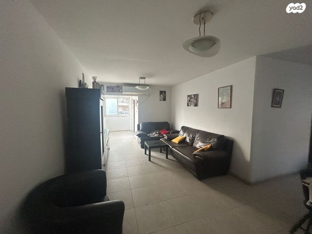 דירה, אברהם שטרן 5, קרית היובל, ירושלים