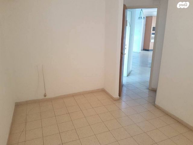 דירה, מגיני הגליל 1, קרית דוד, רחובות