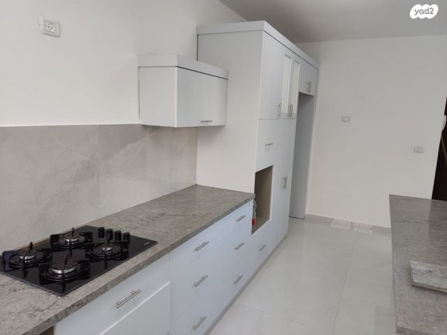 דירה, מונטיפיורי 7, אברמוביץ', ראשון לציון