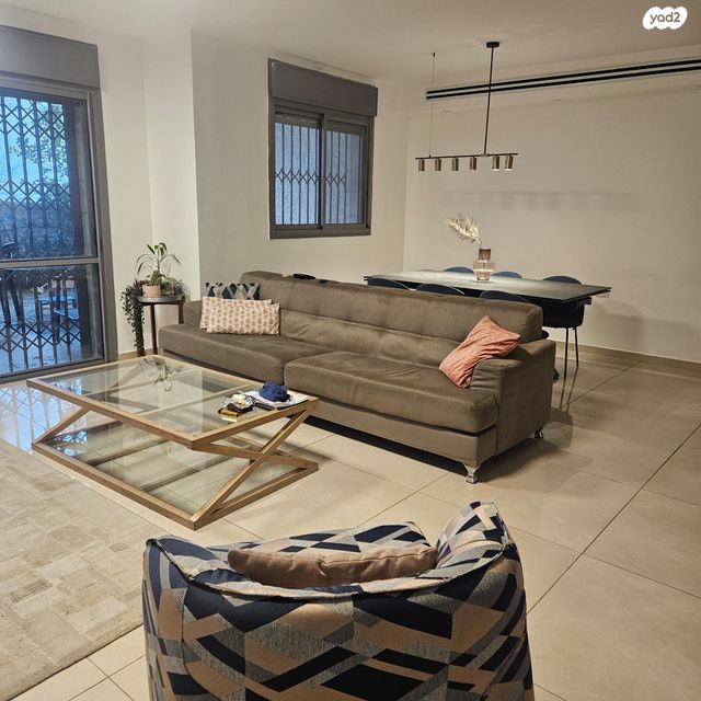 דירת גן, כחל 1, סנסן, צור הדסה