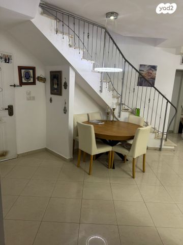 גג/ פנטהאוז, שבטי ישראל 2, קרית השרון, נתניה