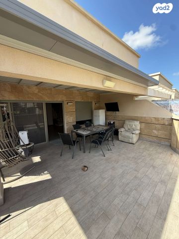 דופלקס, הארי השואג 16, גבעת הרקפות, גבעת תל חי, קרית אתא