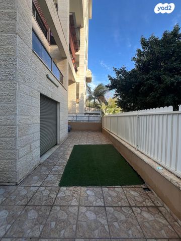 דירת גן, שושנה דמארי 3, קרית האמנים, מצליח, רמלה