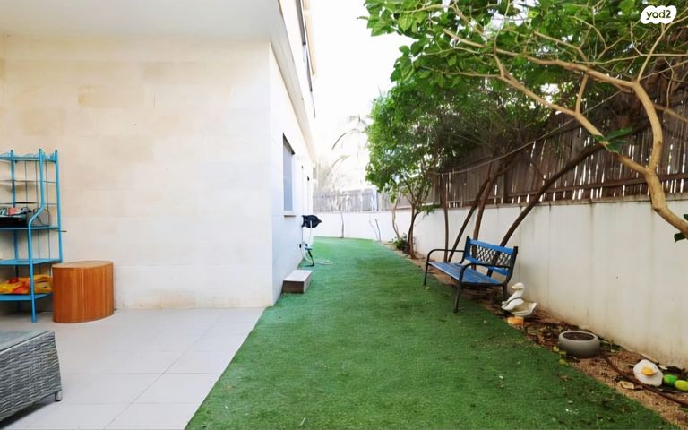 דירת גן, שושנת העמקים 41, רמת אמיר, קדימה צורן