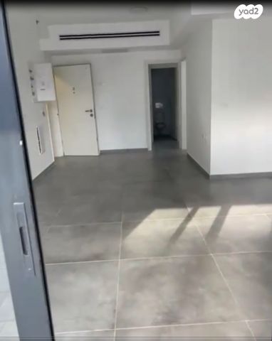 דירה, מעפילי אגוז 31, נווה חן, תל אביב יפו