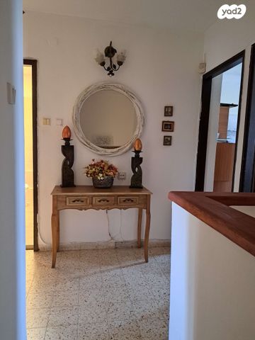 בית פרטי/ קוטג', הפסגה 6, רובע ב', אריאל