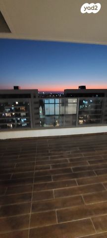 דירה, טופז 5, צמרות המושבה, באר יעקב