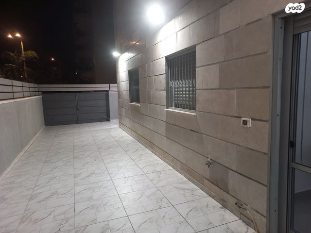 דירה, משה צדקה 5, נווה מאיר, רמלה