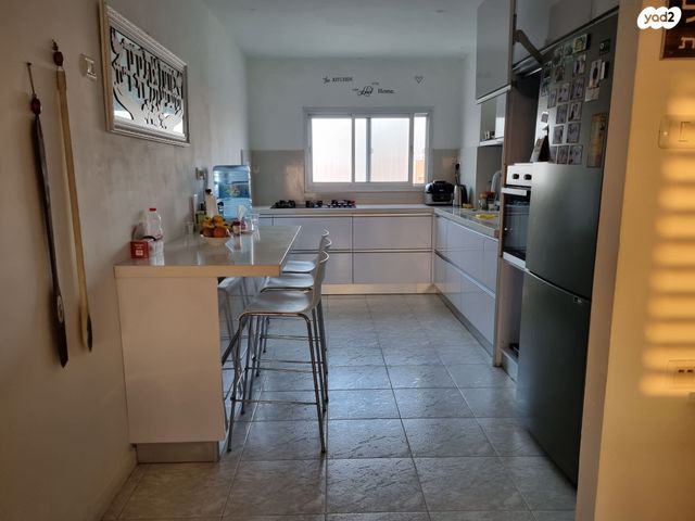 שלמה אבן גבירול 34