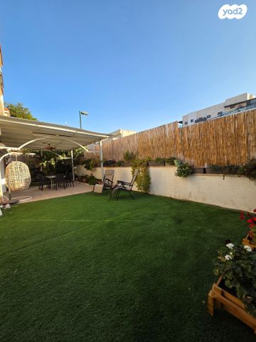 בית פרטי/ קוטג', אחד העם 16, אברמסקי, קרית אתא