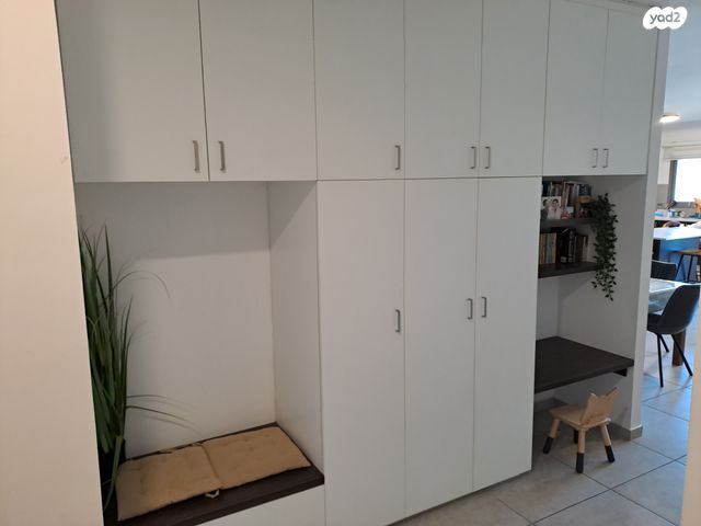 דירה, סביון 22, הפרחים, חריש