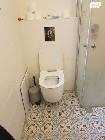 דירה, השרון 1, רסקו א', חולון