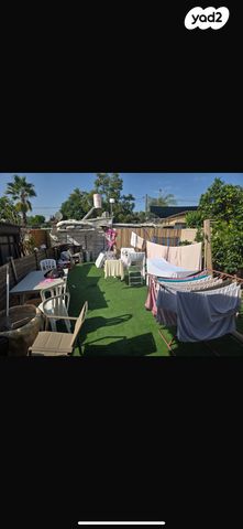 דו משפחתי, רחבעם זאבי 56, מרכז מזרחי, נס ציונה