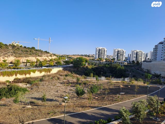 דירה, סביון 22, הפרחים, חריש