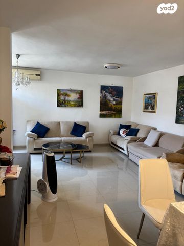 דירה, הירדן 25, נווה רם, שיכון מזרחי, רמת גן