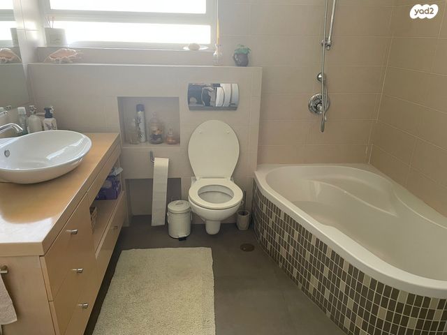 בית פרטי/ קוטג', אלון 19, שאר העיר, עומר