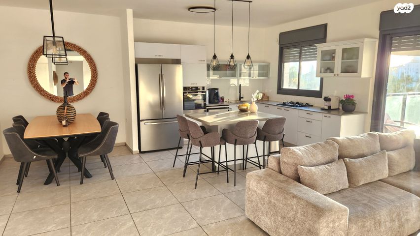 דירה, החלוץ 44, מורשה, רמת השרון