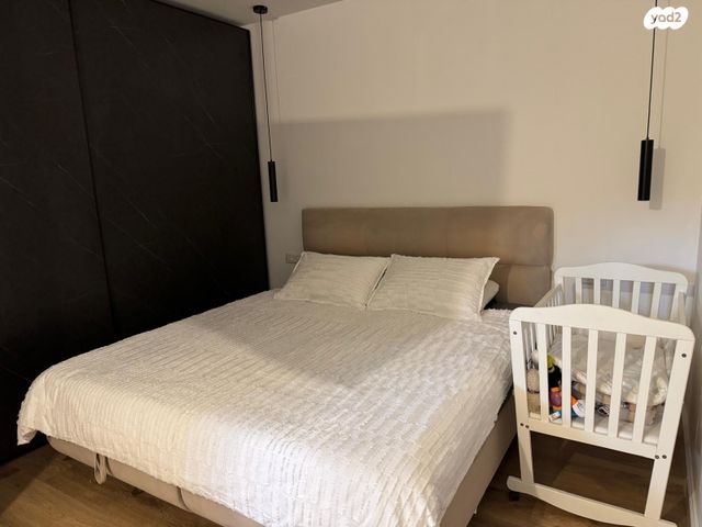 דירה, הרב אברהם קוק 19, השחר, דימונה