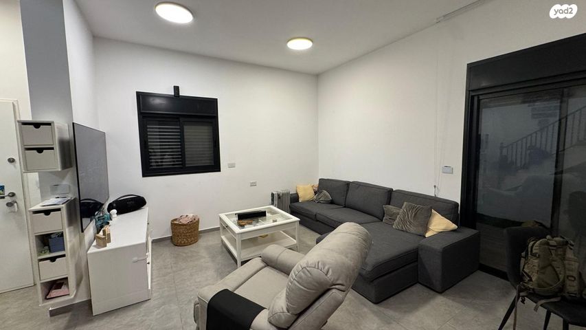 בית פרטי/ קוטג', לובה אליאב 13, שדרות בפארק, שדרות