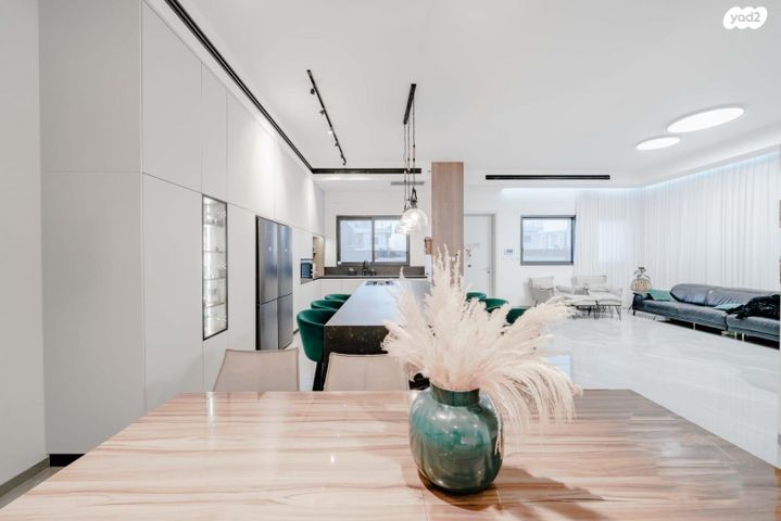 דו משפחתי, סשה ארגוב 20, נווה שרון / שער העיר, נתיבות