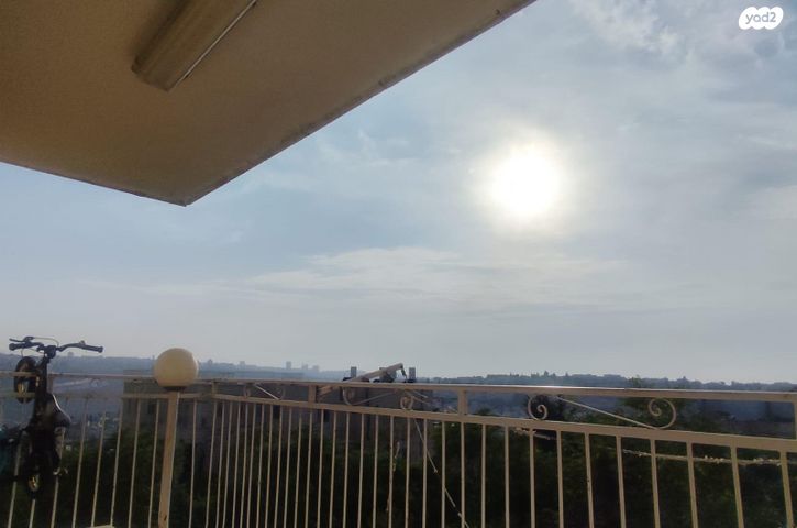 לואי ליפסקי 41