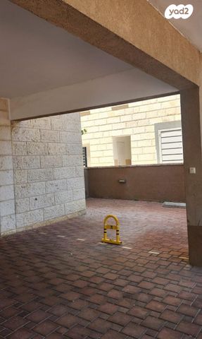 דירה, שדרות ירושלים 21, מרכז העיר, סביניה, הוותיקה, קרית ביאליק