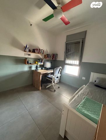 דירה, דרך מנחם בגין 67, הדר גנים, פתח תקווה