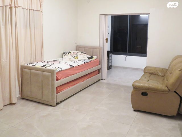 דירה, הרב אברהם יצחק הכהן קוק 19, הר שלום, בני ברק