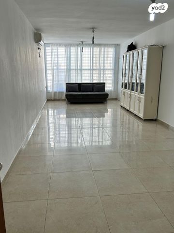 דירה, אליעזר יעקובזון 11, ג' / מרכז מזרח העיר, רחובות