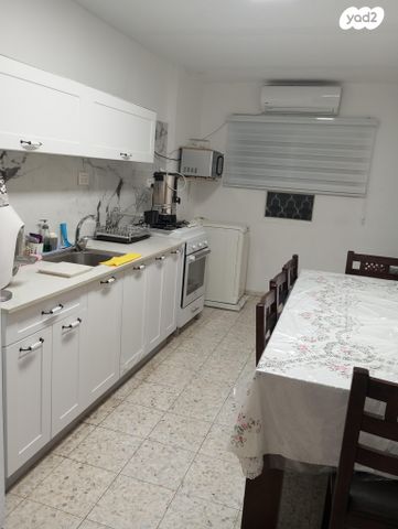 דירה, שלום שבזי 4, חכמי ישראל, דימונה