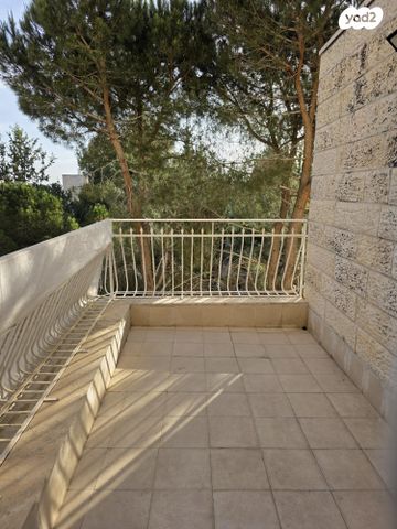 דירה, הכרפס 1, גילה, ירושלים