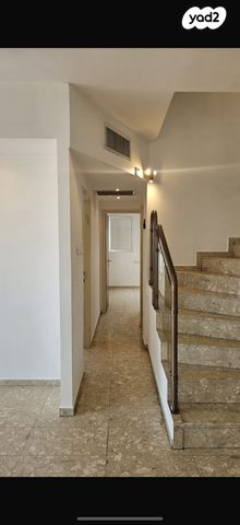 גג/ פנטהאוז, חיים ברלב 6, נווה סביון, אור יהודה