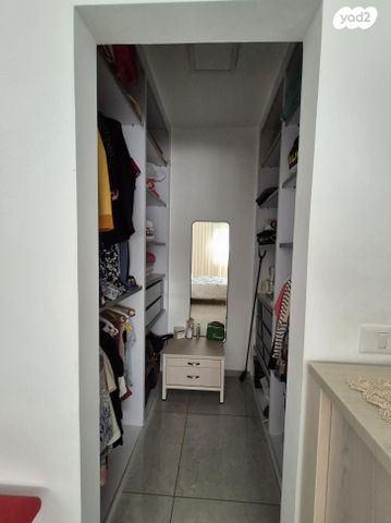 דירה, פרץ ברנשטיין 23, ברנע, אשקלון