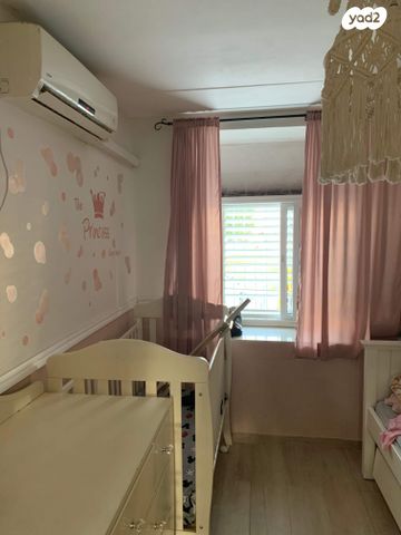 דירה, הרב שמואל רוזובסקי 14, רובע ג', אשדוד