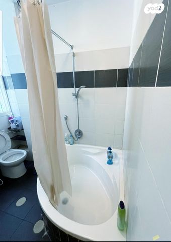 דירה, א.ד. גורדון 3, הפועל המזרחי ג', שיכון ג', בני ברק