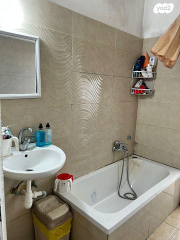 דירה, אליעזר יעקובזון 11, ג' / מרכז מזרח העיר, רחובות