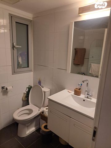 דירה, דרך אילות 14, גנים צפון, גני תקווה