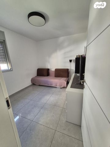 דירה, פרץ ברנשטיין 23, ברנע, אשקלון