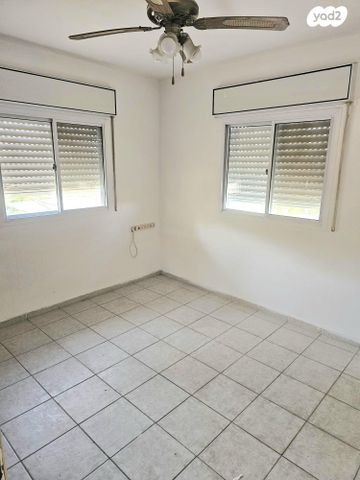 דירה, החלילים 10, נווה מנחם, קרני שומרון