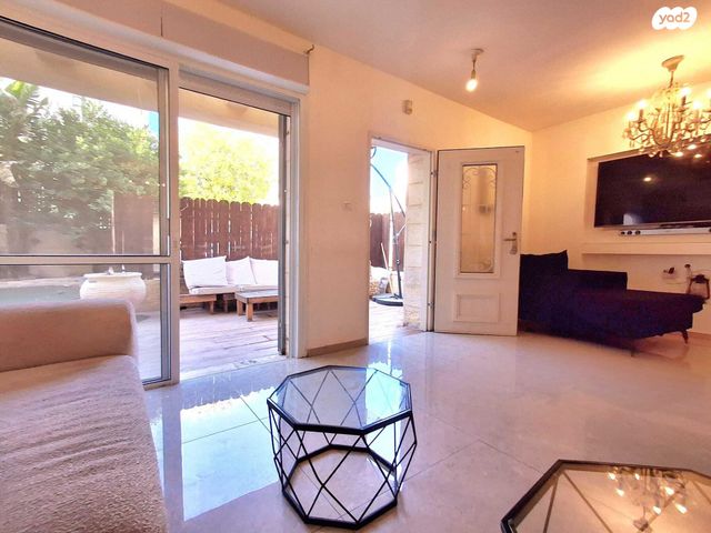 דופלקס, הרכס 66, נופי סלע, מעלה אדומים