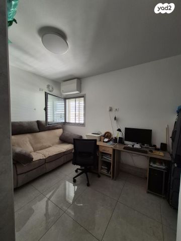 דירה, פרץ ברנשטיין 23, ברנע, אשקלון