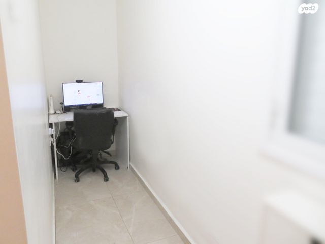 דירה, הרב אברהם יצחק הכהן קוק 19, הר שלום, בני ברק