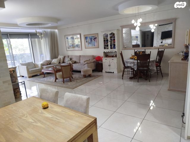 דירה, גורדון 15, מרכז, כפר סבא