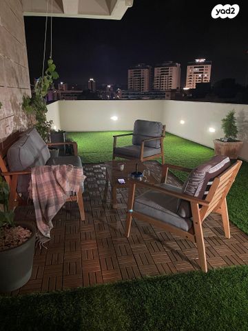 גג/ פנטהאוז, הרצל 15, עיר, מרכז העיר, נהריה