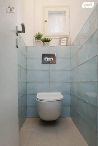 דירה, אמיר בנימיני 5, עין גנים, פתח תקווה