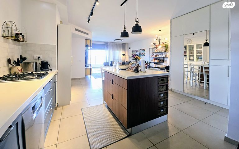 דירה, שדרות יצחק רבין 1, רמת אמיר, קדימה צורן