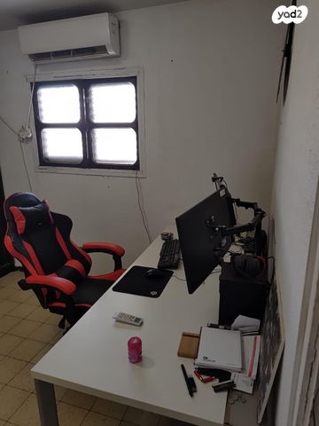 דירה, יצחק שדה 9, יצחק שדה, אזור