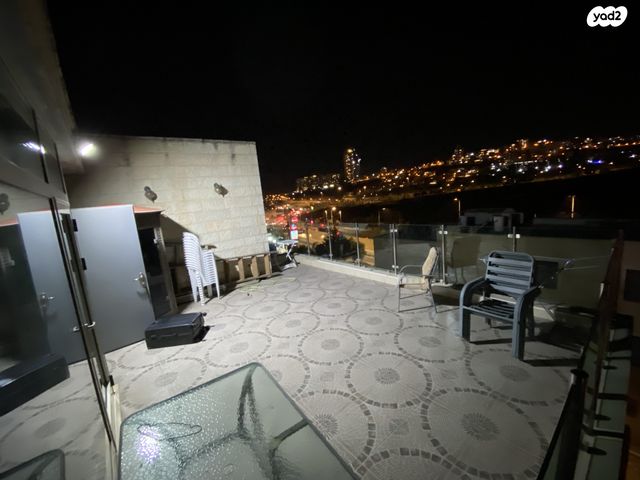 דו משפחתי, ניקנור 15, קטמונים, ירושלים