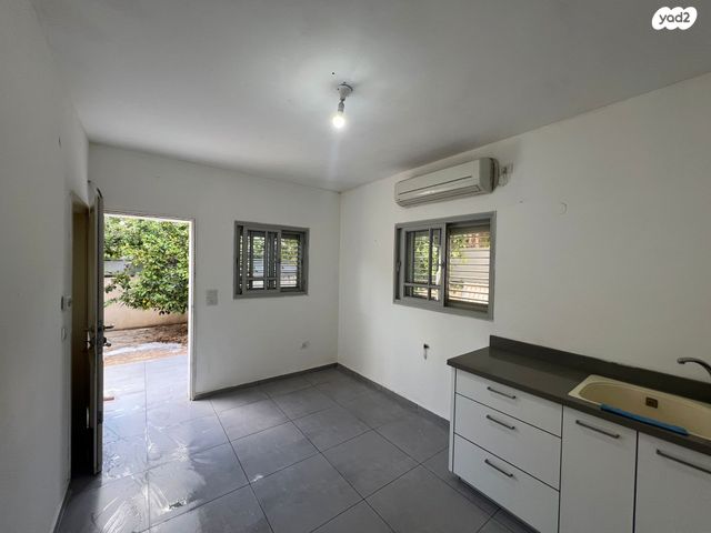 יחידת דיור, דרך השדות 1, גאולים, גאולים